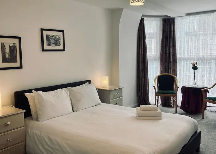 One Bedroom Apartment, No 4