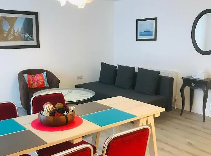 One Bedroom Apartment, No 4