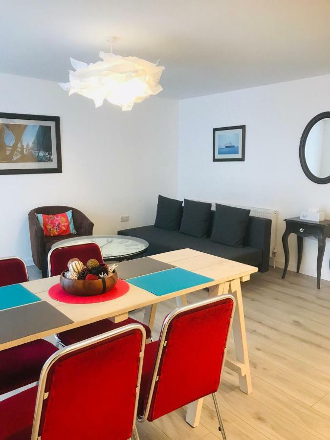 One Bedroom Apartment, No 4 Апартаменты